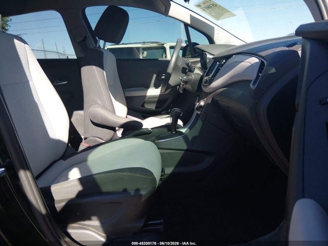 Chevrolet TRAX LS 2019 3GNCJNSB4KL397750 Image 5