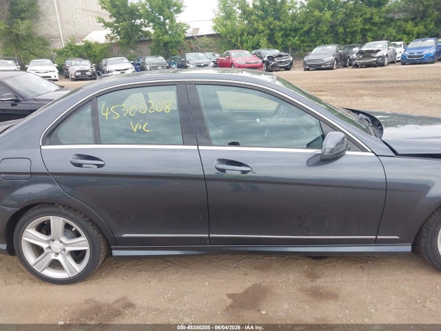 Auction sale of the 2010 Mercedes-benz C 300 Sport 4matic, vin: WDDGF8BBXAR094949, lot number: 45300208