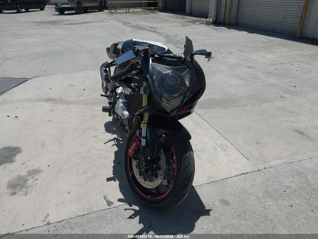 JS1GR7MA3K7100209 Suzuki GSX-R750