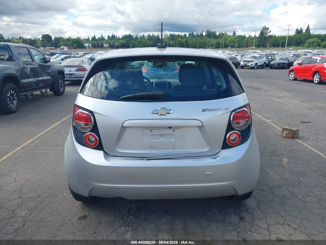 Chevrolet Sonic Lt Auto 2016 1G1JC6SG7G4103369 Image 16