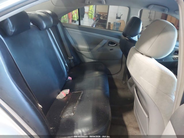 Продажа на аукционе авто 2011 Toyota Camry Le, vin: 4T1BF3EK1BU221729, номер лота: 45300223