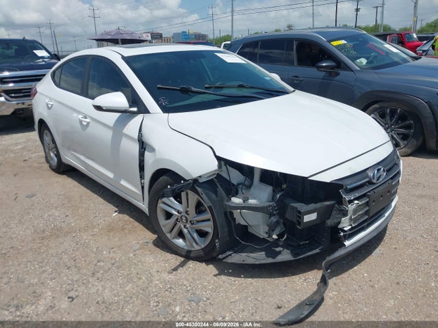 Hyundai Elantra Value Edition 2019 5NPD84LF1KH429901 главное изображение
