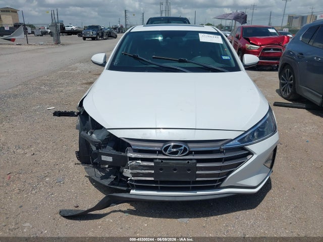 Hyundai Elantra Value Edition 2019 5NPD84LF1KH429901 Image 13
