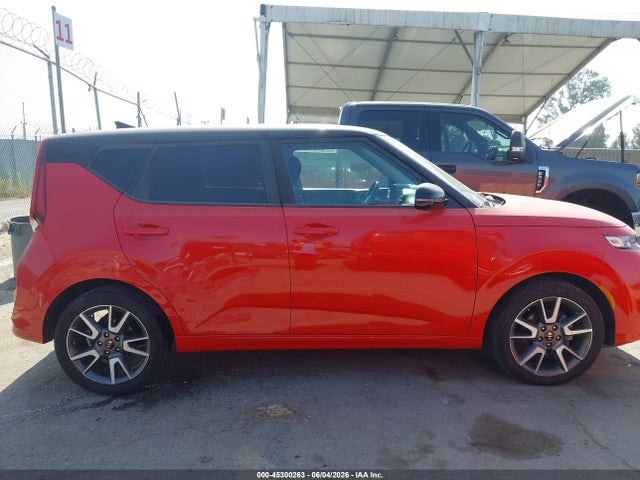 KNDJ63AU8L7095327 KIA Soul Gt-line