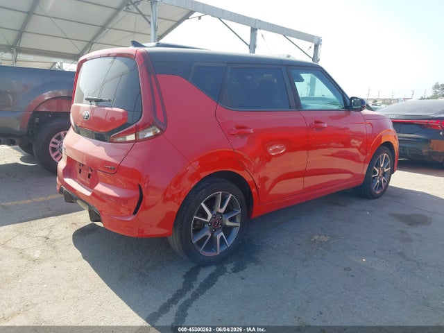 KNDJ63AU8L7095327 KIA Soul Gt-line