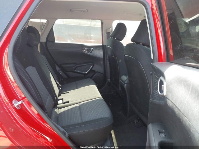 KNDJ63AU8L7095327 KIA Soul Gt-line