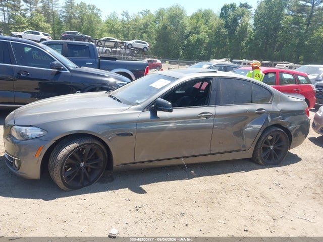 45300277 :رقم المزاد ، WBA5B3C5XFD540267 vin ، 2015 Bmw 535i Xdrive مزاد بيع