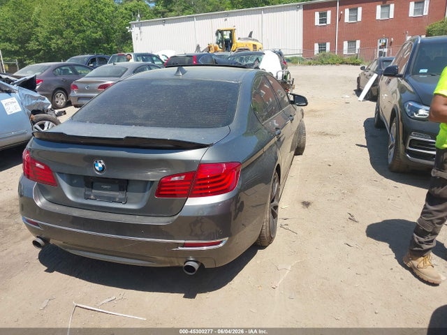 45300277 :رقم المزاد ، WBA5B3C5XFD540267 vin ، 2015 Bmw 535i Xdrive مزاد بيع