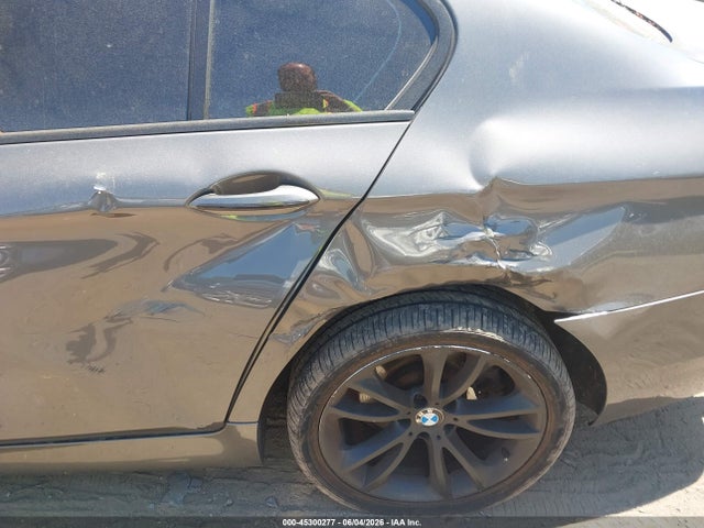 45300277 :رقم المزاد ، WBA5B3C5XFD540267 vin ، 2015 Bmw 535i Xdrive مزاد بيع
