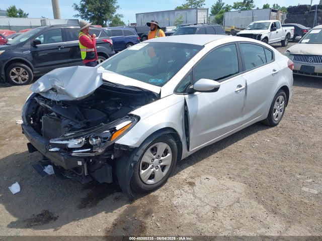 KIA FORTE LX 2017 3KPFK4A72HE075793 Image 2