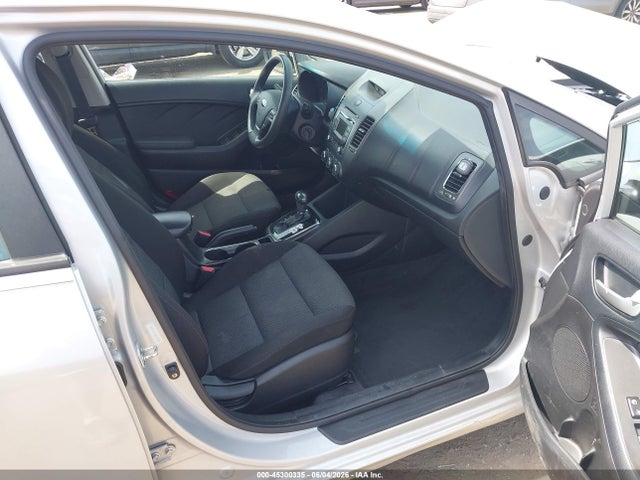 KIA FORTE LX 2017 3KPFK4A72HE075793 Image 5