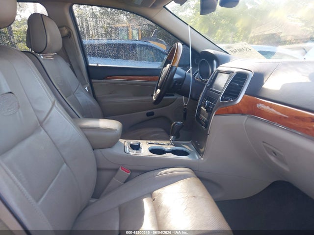 2012 Jeep Grand Cherokee Overland მანქანა იყიდება აუქციონზე, vin: 1C4RJFCGXCC208244, აუქციონის ნომერი: 45300345