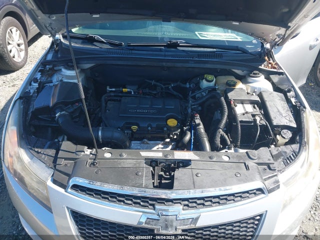 45300357 :رقم المزاد ، 1G1PC5SBXE7324498 vin ، 2014 Chevrolet Cruze 1lt Auto مزاد بيع