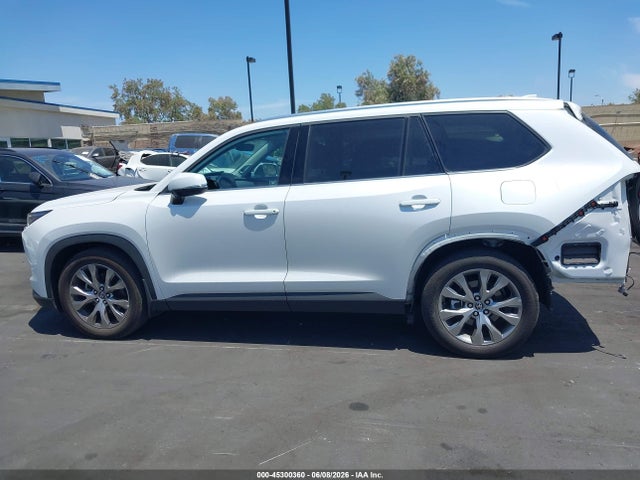Toyota Grand Highlander Limited 2024 5TDAAAB50RS062119 Image 15