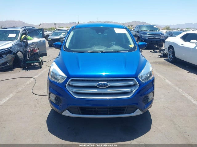 Продажа на аукционе авто 2019 Ford Escape Se, vin: 1FMCU0GD5KUC27749, номер лота: 45300384