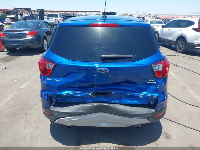 Продажа на аукционе авто 2019 Ford Escape Se, vin: 1FMCU0GD5KUC27749, номер лота: 45300384