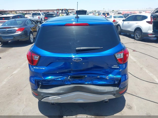 Продажа на аукционе авто 2019 Ford Escape Se, vin: 1FMCU0GD5KUC27749, номер лота: 45300384