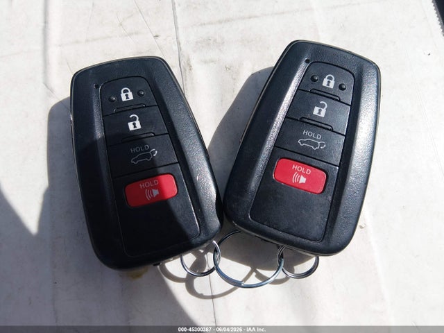 Продажа на аукционе авто 2020 Toyota Rav4 Hybrid Xle, vin: 2T3RWRFV4LW057072, номер лота: 45300387