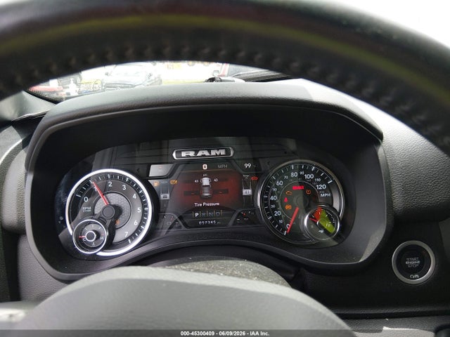 Продажа на аукционе авто 2024 Ram 1500 Big Horn  4x2 5'7 Box, vin: 1C6RREFTXRN122657, номер лота: 45300409