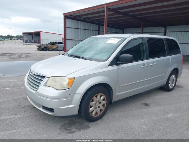 Aukcja sprzedaży 2010 Chrysler Town & Country Lx, vin: 2A4RR4DE5AR153033, numer aukcji: 45300433