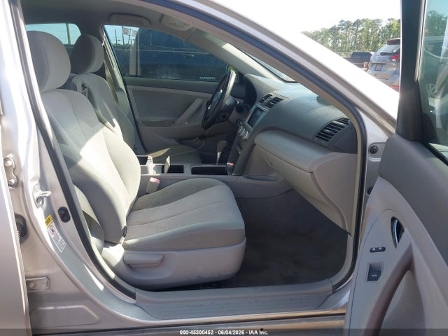 Продажа на аукционе авто 2010 Toyota Camry Le, vin: 4T1BF3EK2AU558280, номер лота: 45300452