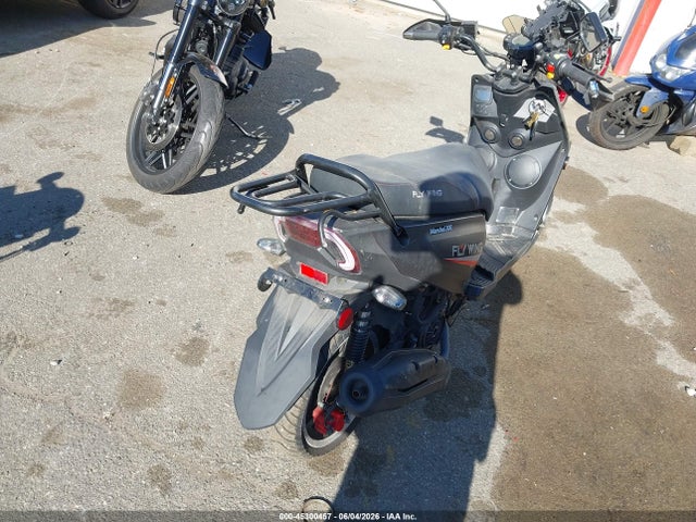 45300457 :رقم المزاد ، L5YTCLAV2R1127767 vin ، 2024 Znen Scooter مزاد بيع