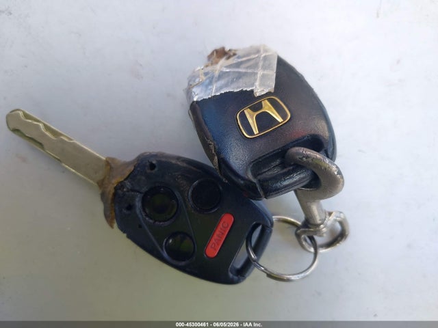 45300461 :رقم المزاد ، 1HGCM56354A126503 vin ، 2004 Honda Accord 2.4 Lx مزاد بيع