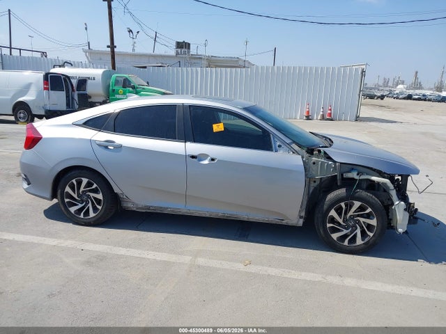 Honda CIVIC EX 2017 2HGFC2F73HH530277 Image 13