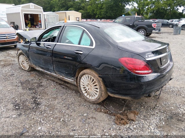 Продажа на аукционе авто 2017 Mercedes-benz C 300 Luxury 4matic, vin: 55SWF4KB2HU207886, номер лота: 45300523