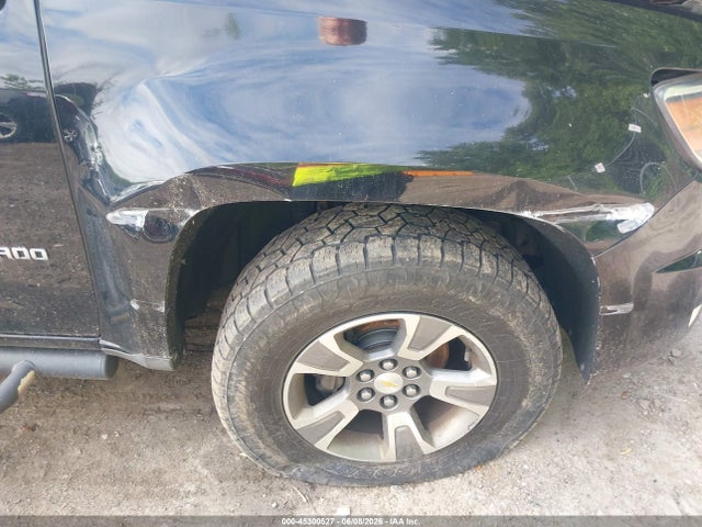 45300527 :رقم المزاد ، 1GCGTDEN9J1189597 vin ، 2018 Chevrolet Colorado Z71 مزاد بيع