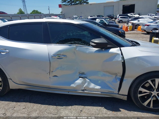 45300530 :رقم المزاد ، 1N4AA6AP7JC390858 vin ، 2018 Nissan Maxima 3.5 Sv مزاد بيع