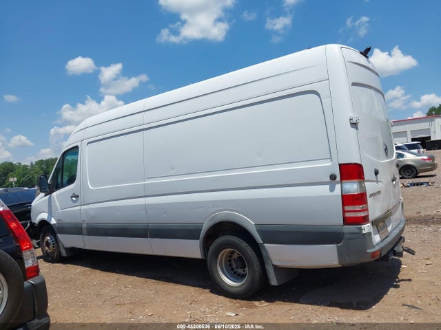 45300536 :رقم المزاد ، WD3PF4CC8F5988922 vin ، 2015 Mercedes-benz Sprinter 3500 High  Roof مزاد بيع