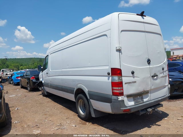 45300536 :رقم المزاد ، WD3PF4CC8F5988922 vin ، 2015 Mercedes-benz Sprinter 3500 High  Roof مزاد بيع