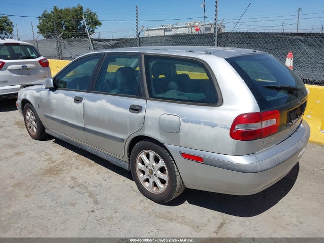 Продажа на аукционе авто 2002 Volvo V40 A, vin: YV1VW29552F817408, номер лота: 45300557