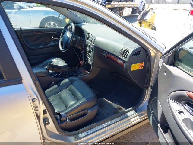 Продажа на аукционе авто 2002 Volvo V40 A, vin: YV1VW29552F817408, номер лота: 45300557