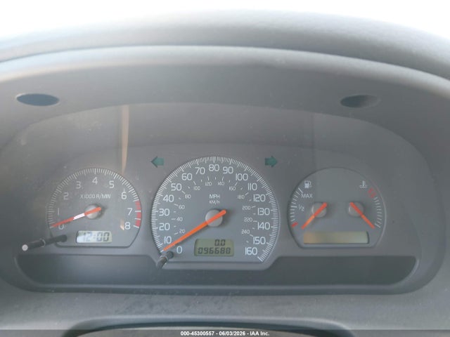 Продажа на аукционе авто 2002 Volvo V40 A, vin: YV1VW29552F817408, номер лота: 45300557