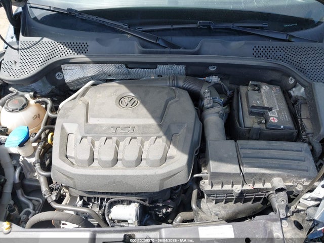 45300570 :رقم المزاد ، 3VWFD7AT9JM711336 vin ، 2018 Volkswagen Beetle 2.0t Coast/2.0t S مزاد بيع