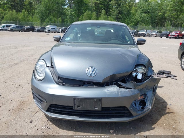 45300570 :رقم المزاد ، 3VWFD7AT9JM711336 vin ، 2018 Volkswagen Beetle 2.0t Coast/2.0t S مزاد بيع