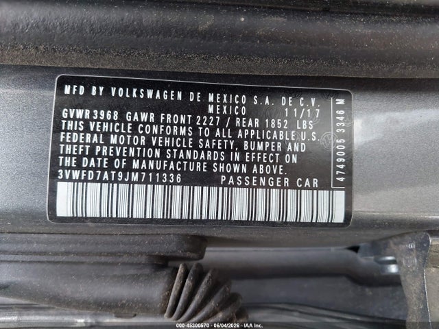 45300570 :رقم المزاد ، 3VWFD7AT9JM711336 vin ، 2018 Volkswagen Beetle 2.0t Coast/2.0t S مزاد بيع