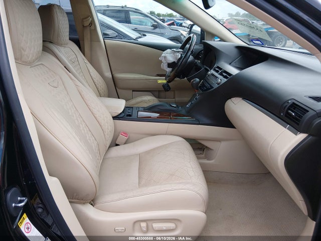 45300588 :رقم المزاد ، 2T2BK1BA3DC219637 vin ، 2013 Lexus Rx 350 مزاد بيع