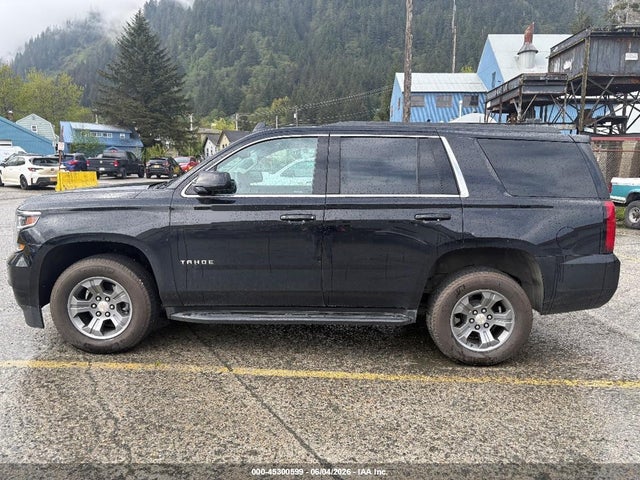 45300599 :رقم المزاد ، 1GNSKAECXJR329885 vin ، 2018 Chevrolet Tahoe Ls مزاد بيع