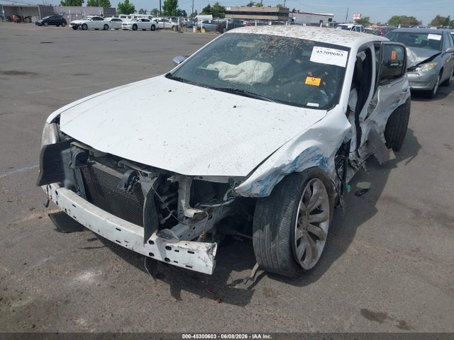 Chrysler 300 Limited 2019 2C3CCAEG7KH527956 Image 2