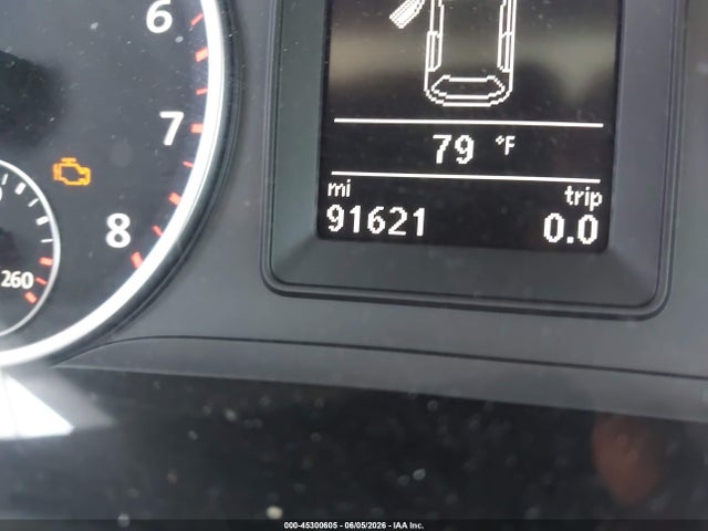 WVGAV7AX0GW611711 Volkswagen TIGUAN SE