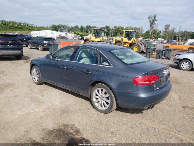 Продажа на аукционе авто 2010 Audi A4 2.0t Premium, vin: WAUFFAFL2AN052666, номер лота: 45300606