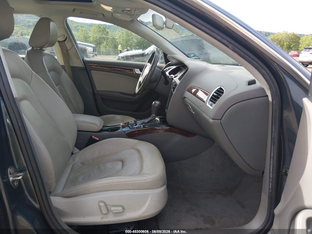 Продажа на аукционе авто 2010 Audi A4 2.0t Premium, vin: WAUFFAFL2AN052666, номер лота: 45300606