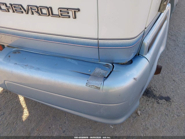 Продаж на аукціоні авто 2002 Chevrolet Express, vin: 1GCHG39RX21229218, номер лоту: 45300609
