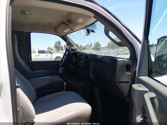 Chevrolet Express 3500 Ls 2019 1GAZGNFG4K1345722 Image 5
