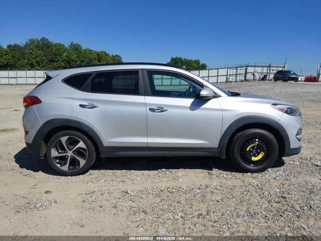 Продажа на аукционе авто 2016 Hyundai Tucson Limited, vin: KM8J33A29GU221043, номер лота: 45300632