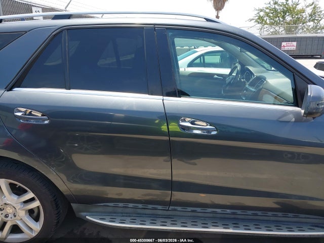 45300667 :رقم المزاد ، 4JGDA2EB4EA388514 vin ، 2014 Mercedes-benz Ml 350 Bluetec 4matic مزاد بيع