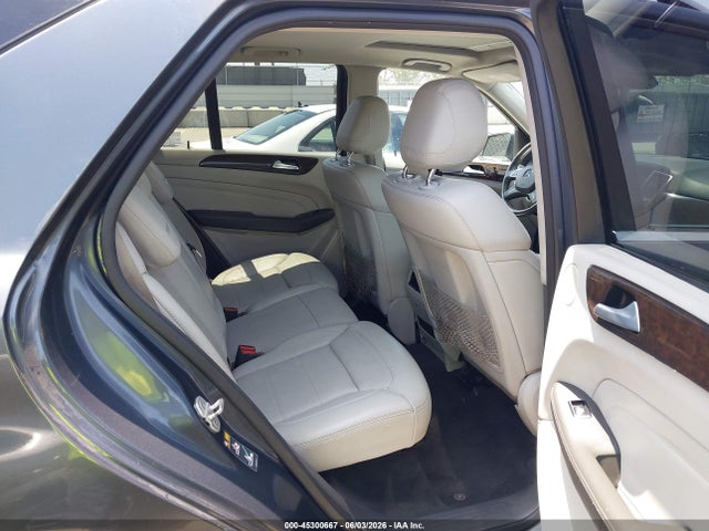 45300667 :رقم المزاد ، 4JGDA2EB4EA388514 vin ، 2014 Mercedes-benz Ml 350 Bluetec 4matic مزاد بيع